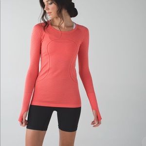 Swiftly Tech Long Sleeve Crew Orange striped